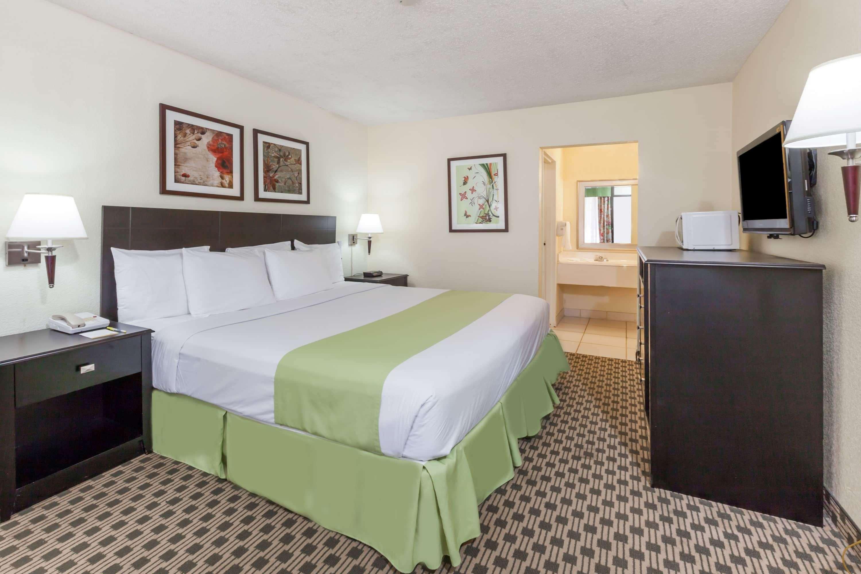 Days Inn By Wyndham Irving Grapevine Dfw Airport North Exterior foto